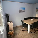 Ankerplatz Mit Kamin Direkt Am Altenkirchen (Mecklenburg-Vorpommern)
